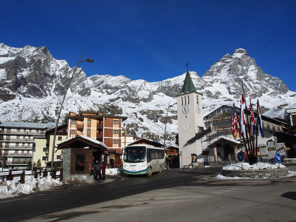 Belvilla By Oyo Just 30M From The Ski Lifts Breuil-Cervinia Exterior photo